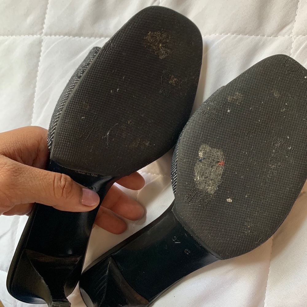 SOLD⚠️ Gucci gg kitten heels - Picture 6 of 7